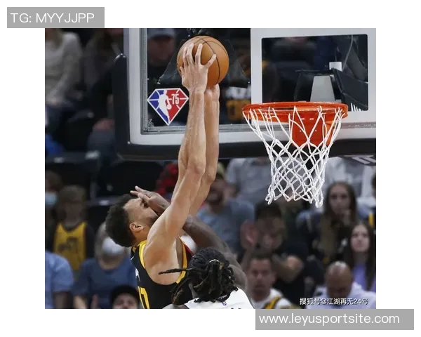 阿汤哥再度失利克莱状态低迷仅得5分2板出战时间短暂